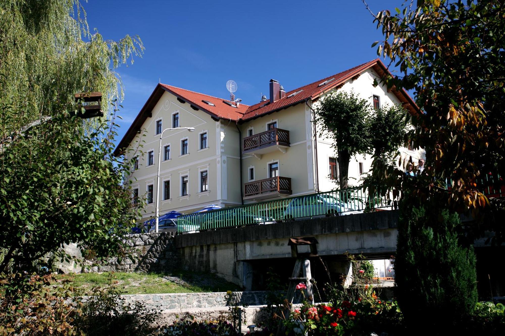 Hotel Bitoraj Fužine المظهر الخارجي الصورة